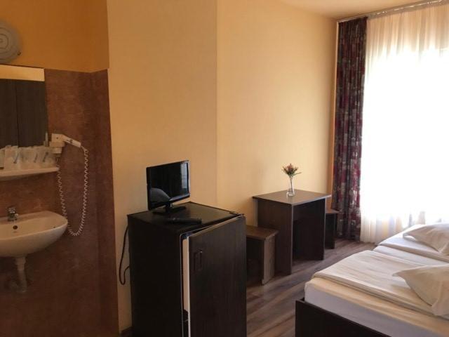 Hotel Lebada à Eforie Nord Extérieur photo